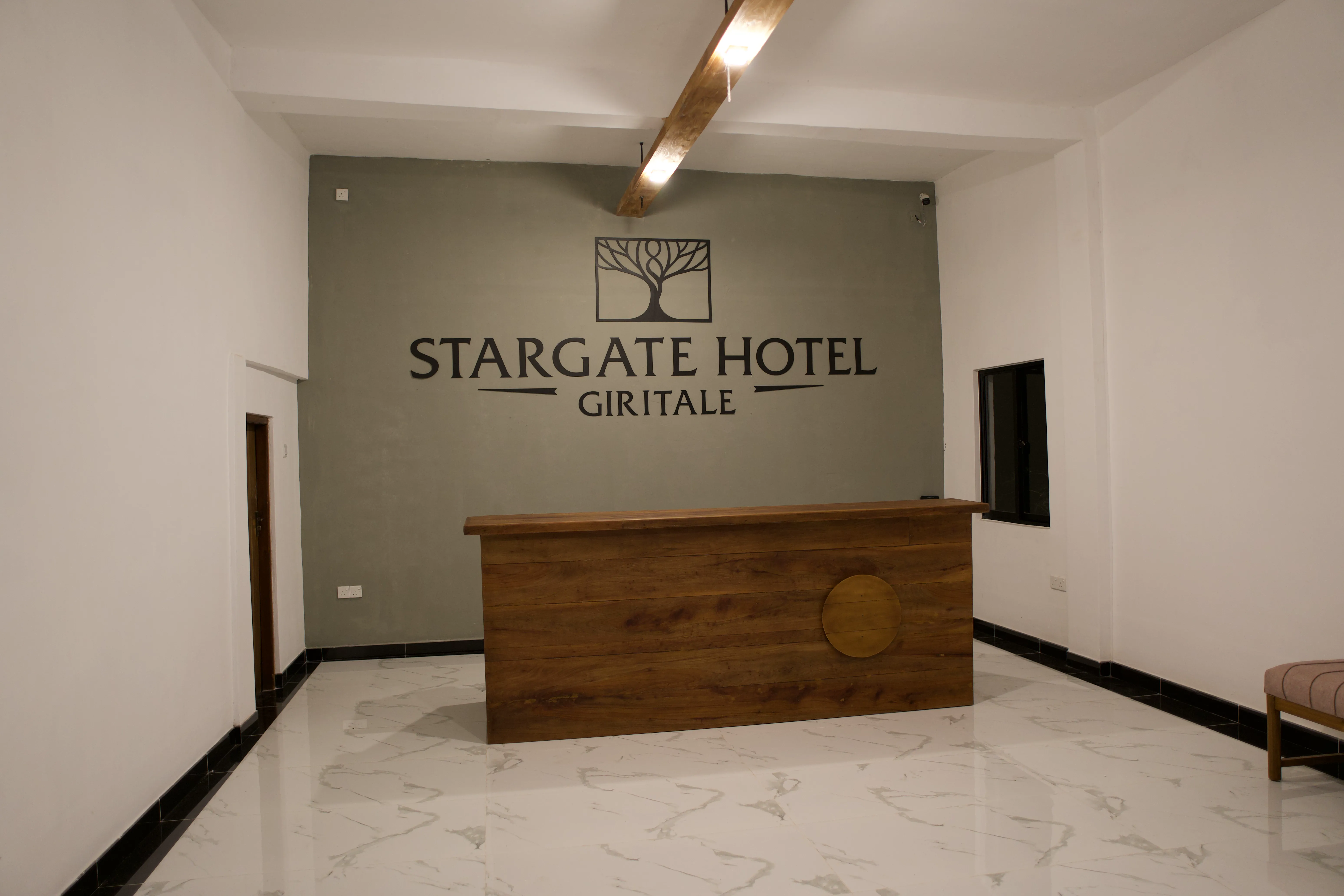 Stargate Hotel — 11